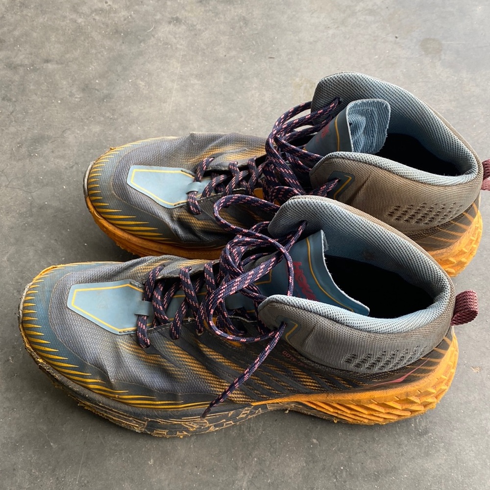 Hoka speedgoat hiker high top size 11 women’s